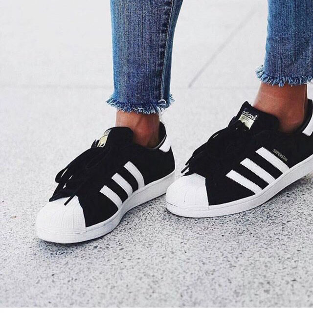 @adidasadiciton kullanıcısının 21 Temmuz 2016 görünümü | 21 Buttons