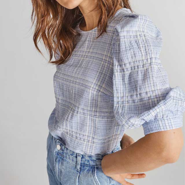 Look von @milaneyalvarez vom 2 März, 2020 | 21 Buttons
