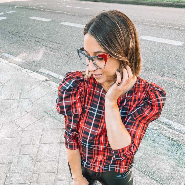 Look von @missestilos vom 31 Dezember, 2019 | 21 Buttons