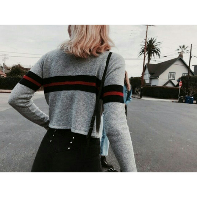 @tumblr_outfit kullanıcısının 25 Şubat 2018 görünümü | 21 Buttons
