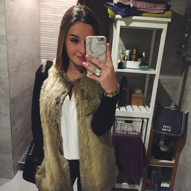 Tenue de @belenperezj1 datant du 27 Mars 2018 | 21 Buttons