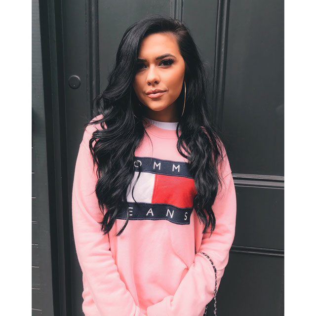 Look of @scarlettmakeupartist from 15 Abril, 2018 | 21 Buttons