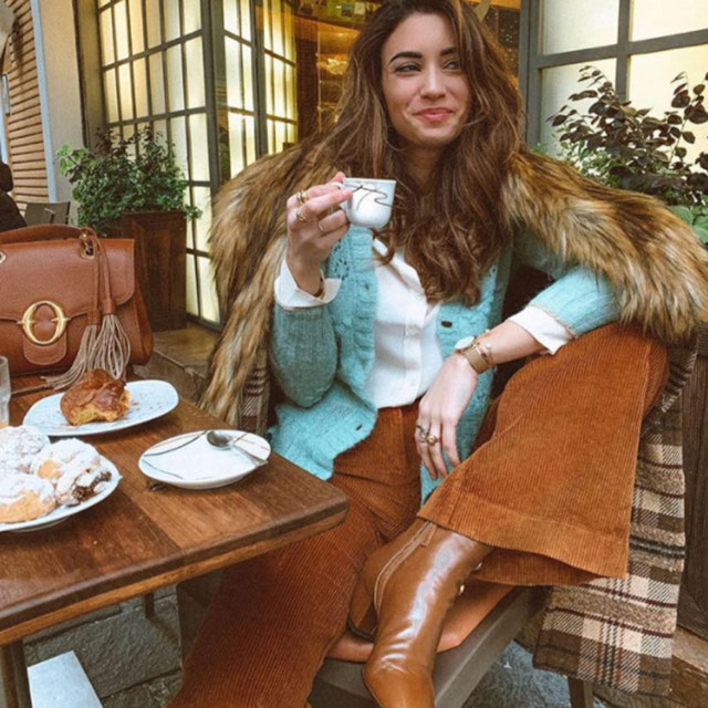 Look von @tinafioccola_ vom 11 Dezember, 2018 | 21 Buttons