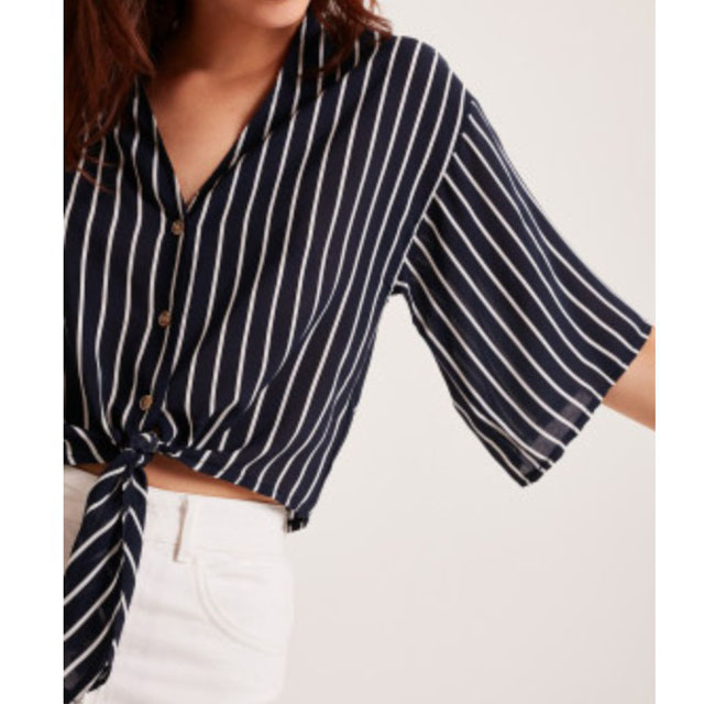 O look de @h_pelimorada de 25 Setembro, 2018 | 21 Buttons