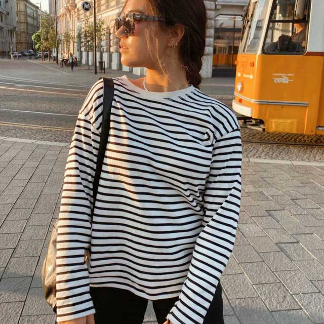 @clothingg kullanıcısının 1 Kasım 2020 görünümü | 21 Buttons