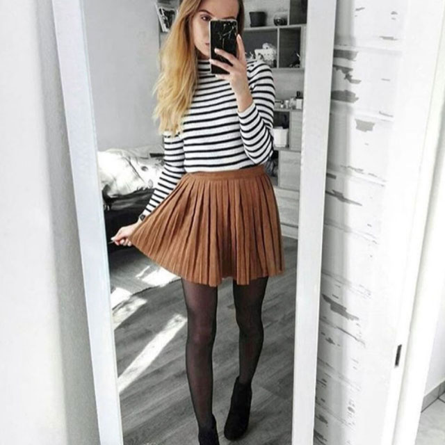 Look of @rosalbandolfiii from 30 March, 2018 | 21 Buttons
