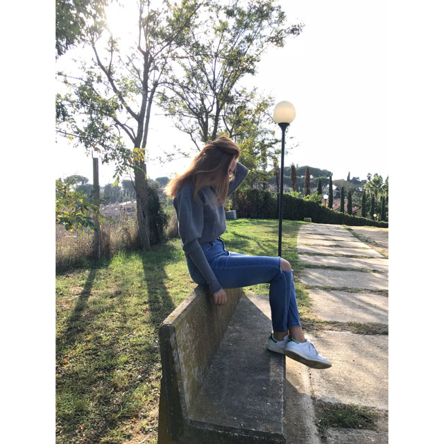 Look von @alessiaalterio vom 2 November, 2017 | 21 Buttons