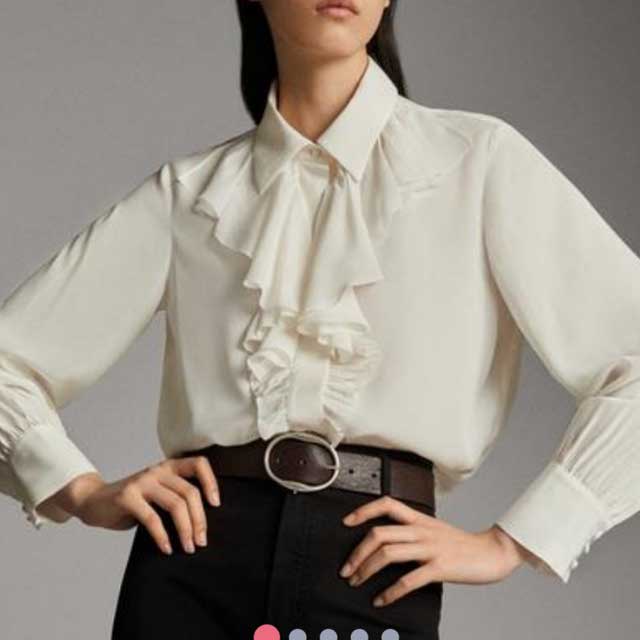 O look de @clothes_collection de 5 Maio, 2020 | 21 Buttons