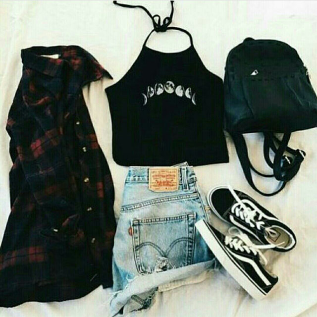 Look of @mindofsab from 22 Julio, 2017 | 21 Buttons