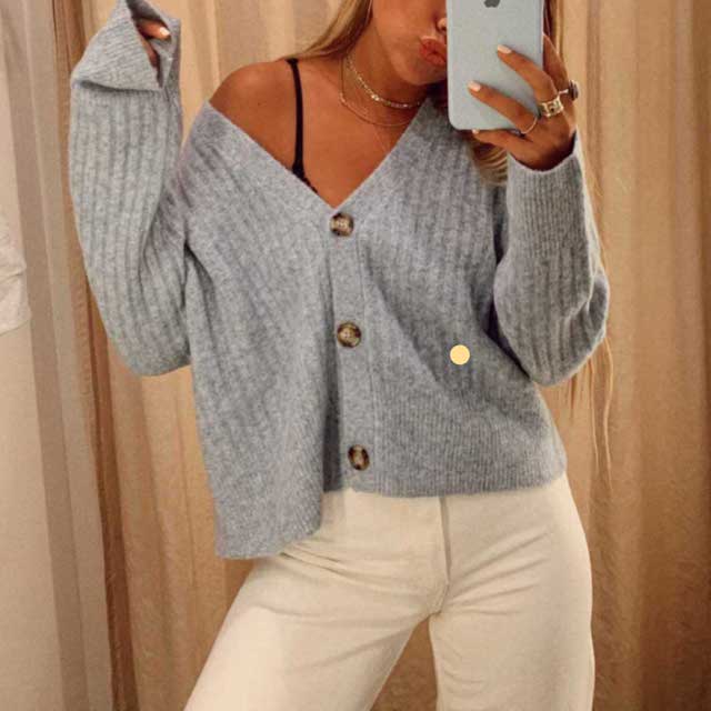 O look de @caarlaav de 9 Setembro, 2019 | 21 Buttons