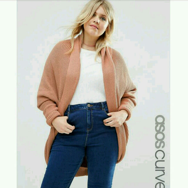 O look de @topstylemoda de 24 Janeiro, 2017 | 21 Buttons