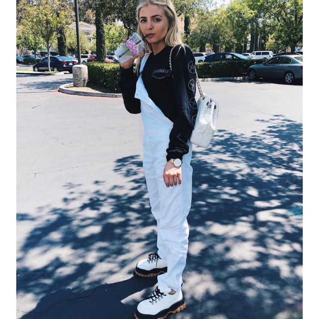 Look of @looks_trendy from 12 June, 2018 | 21 Buttons
