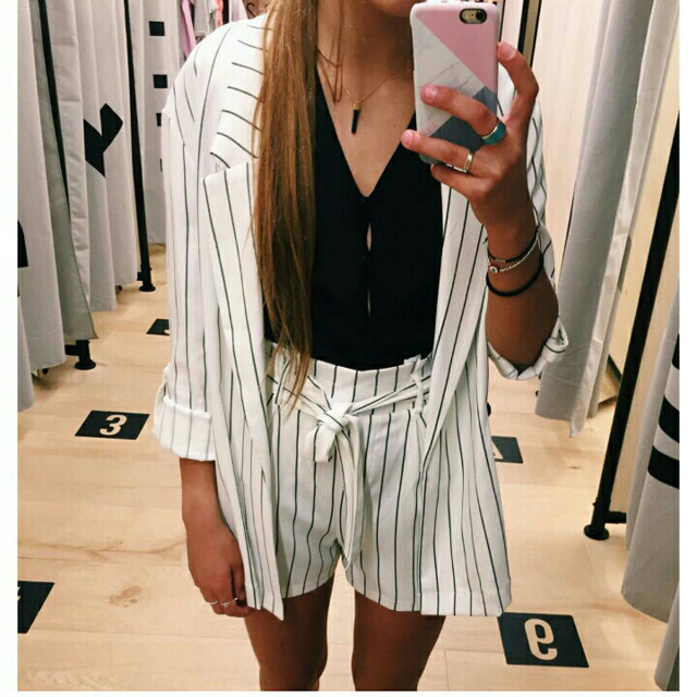 Look of @streetstylelover from 2 May, 2017 | 21 Buttons
