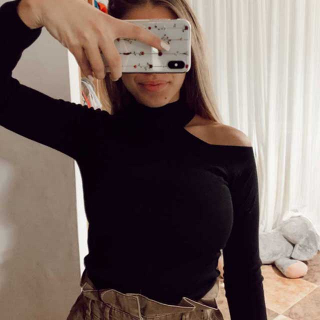 Tenue de @influencerlook datant du 28 Décembre 2019 | 21 Buttons