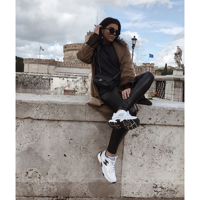 Look of @gabi_bali from 18 March, 2018 | 21 Buttons
