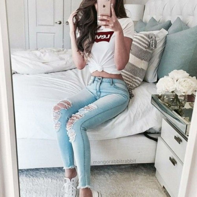 Look von @xsabrinaa vom 2 Januar, 2018 | 21 Buttons