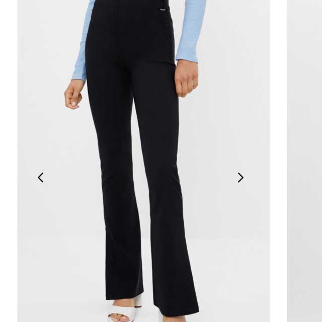 O look de @alicia__22 de 19 Outubro, 2020 | 21 Buttons