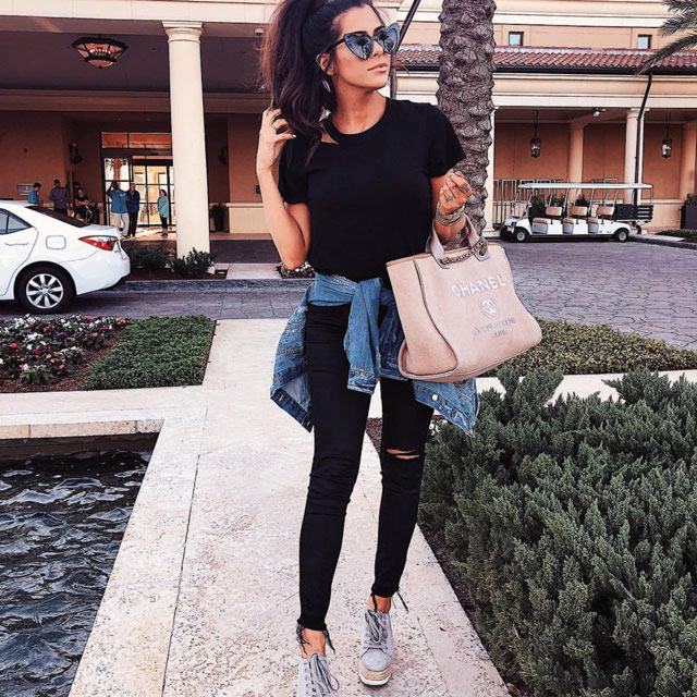 Look of @outfit_ideas from 17 March, 2018 | 21 Buttons