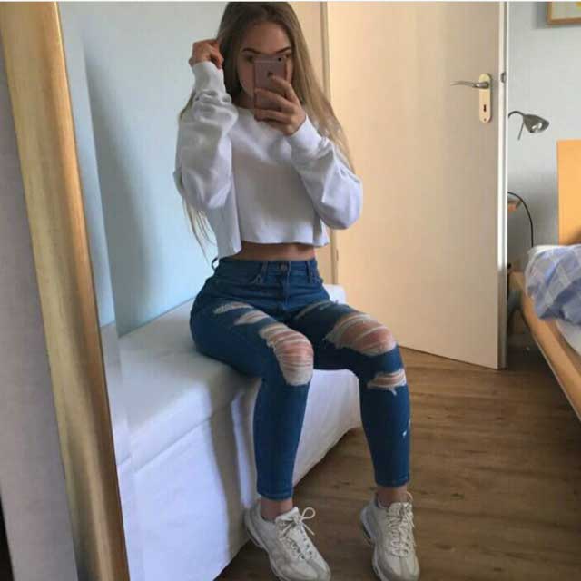 Look of @glamourbabes from 21 August, 2017 | 21 Buttons