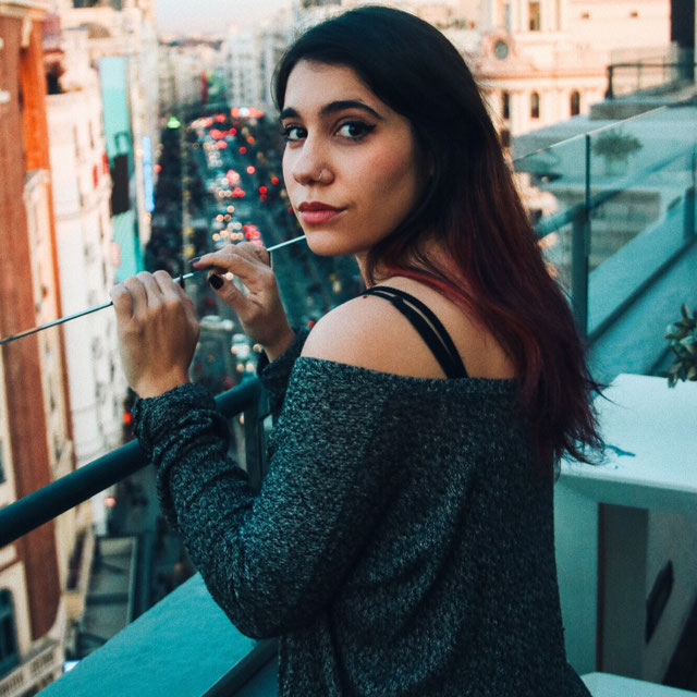 Look von @hersimmar vom 21 Januar, 2018 | 21 Buttons