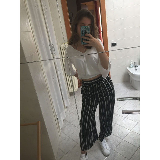 O look de @elenaatalarico de 4 Junho, 2018 | 21 Buttons