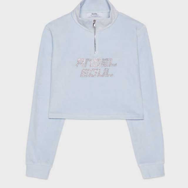 Look von @carmenhidalgo vom 30 Oktober, 2019 | 21 Buttons