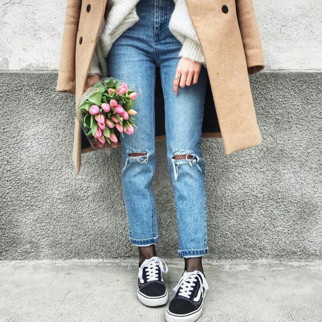 Look von @trapoutfitss vom 28 Februar, 2018 | 21 Buttons