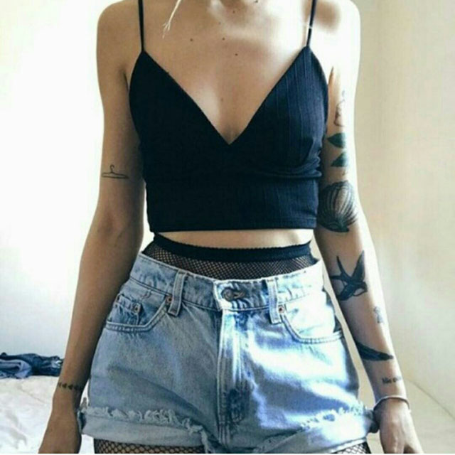 Look of @adorvsmode from 18 Julio, 2017 | 21 Buttons