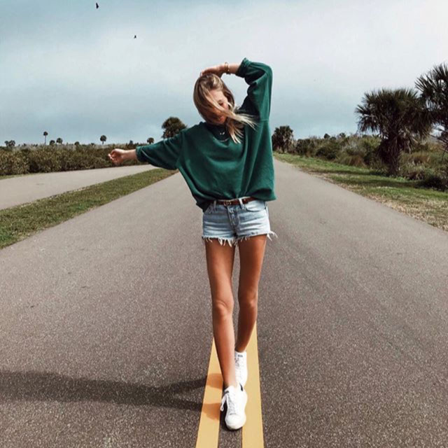 @allaboutelisa kullanıcısının 26 Şubat 2018 görünümü | 21 Buttons