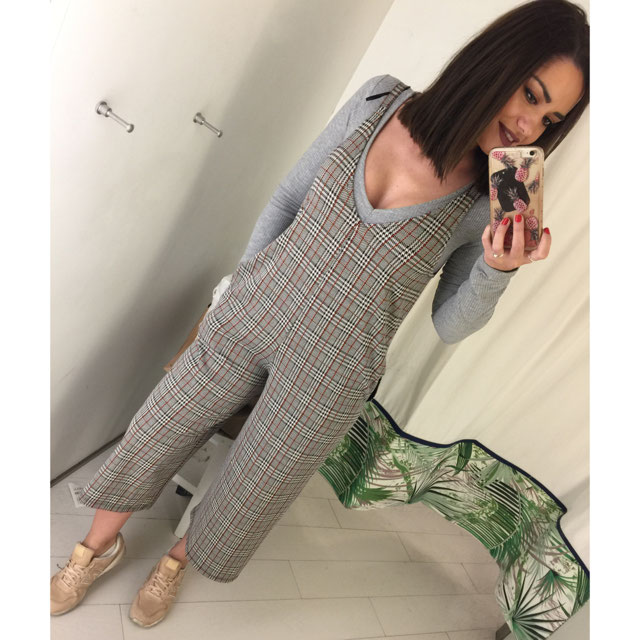 O look de @alcompasdeunestilo de 21 Outubro, 2017 | 21 Buttons