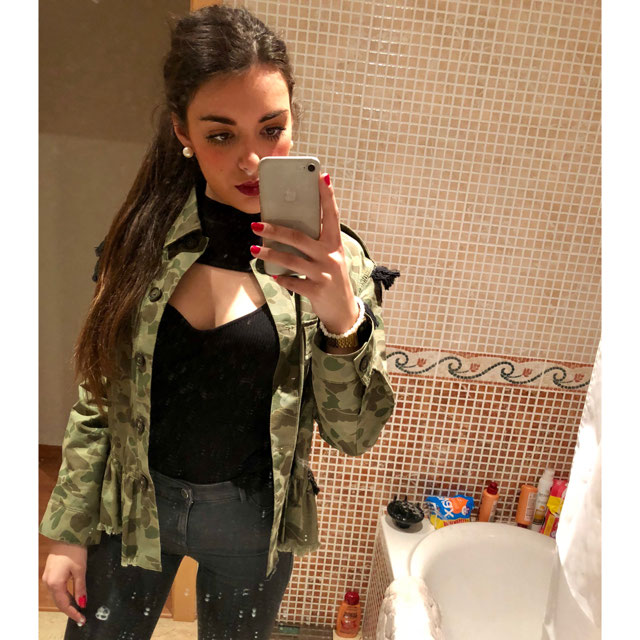 Look von @angiecantarella vom 4 April, 2018 | 21 Buttons