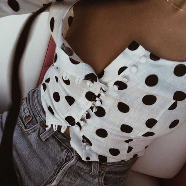 Look of @allyouwant.co from 11 July, 2019 | 21 Buttons