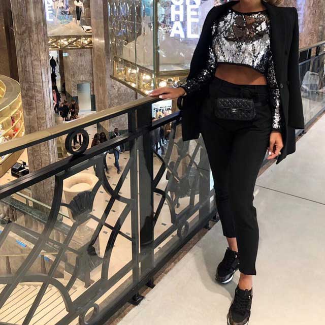 O look de @lmlaurita de 1 Maio, 2019 | 21 Buttons