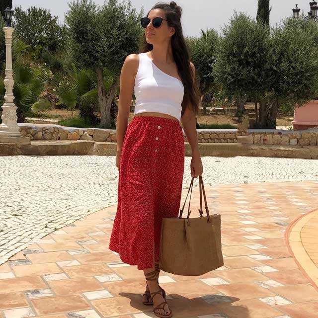 O look de @margaux_lilia de 8 Julho, 2020 | 21 Buttons