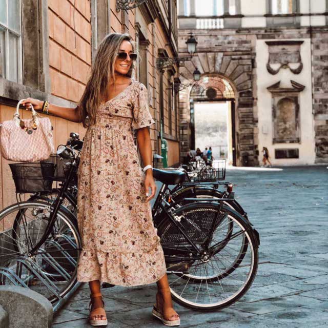 @clothing.com kullanıcısının 24 Ağustos 2019 görünümü | 21 Buttons