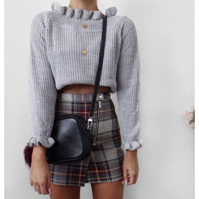 Look of @ariana.crucio from 30 March, 2018 | 21 Buttons