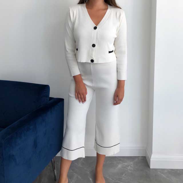 O look de @unique_avenue de 30 Julho, 2019 | 21 Buttons