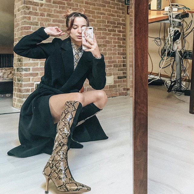 Образ @ ginevraiorio из/от 26 Январь, 2019 | 21 Buttons