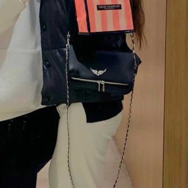 Tenue de @r0xi00 datant du 30 Novembre 2021 | 21 Buttons
