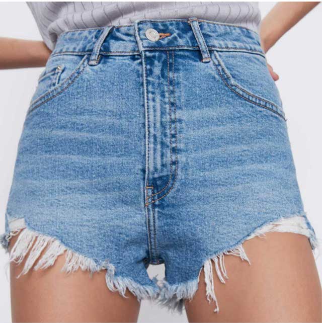 O look de @jovannaacosta de 11 Junho, 2020 | 21 Buttons