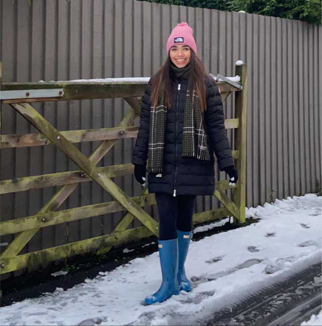 Devon Elise (devonelise) 21 Buttons'ta Fotoğraflar ve Kombinler