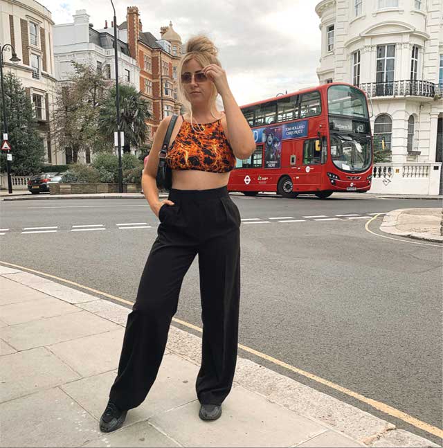 Look of @_laurenfindlay from 15 Agosto, 2020 | 21 Buttons
