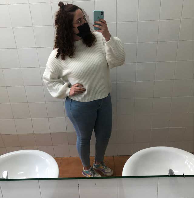 Look von @curvy_evs vom 16 November, 2020 | 21 Buttons