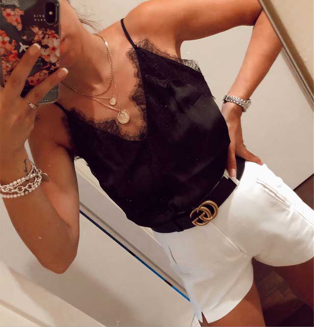 Look von @veronica_rastelli vom 11 Juni, 2019 | 21 Buttons