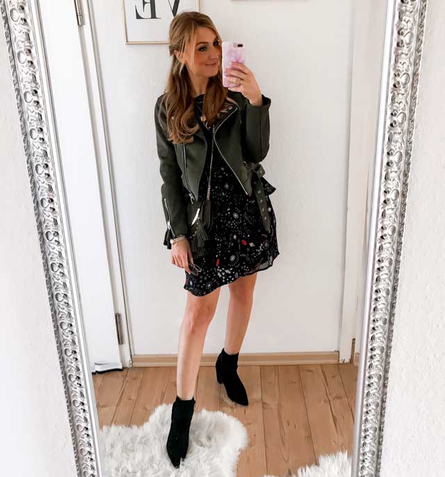 Tenue de @fashionstylebyjohanna datant du 3 Mars 2019 | 21 Buttons