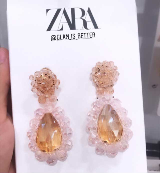 Look of @glam_is_better from 29 Agosto, 2019 | 21 Buttons