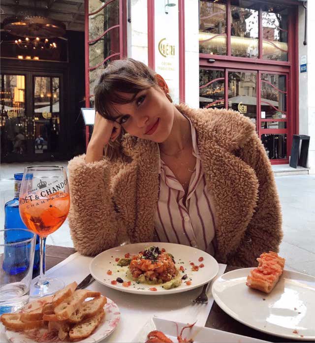 Tenue de @carla_dipinto datant du 28 Février 2019 | 21 Buttons