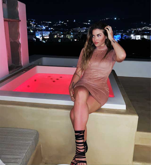 Look of @giorgiamottola20 from 10 June, 2019 | 21 Buttons