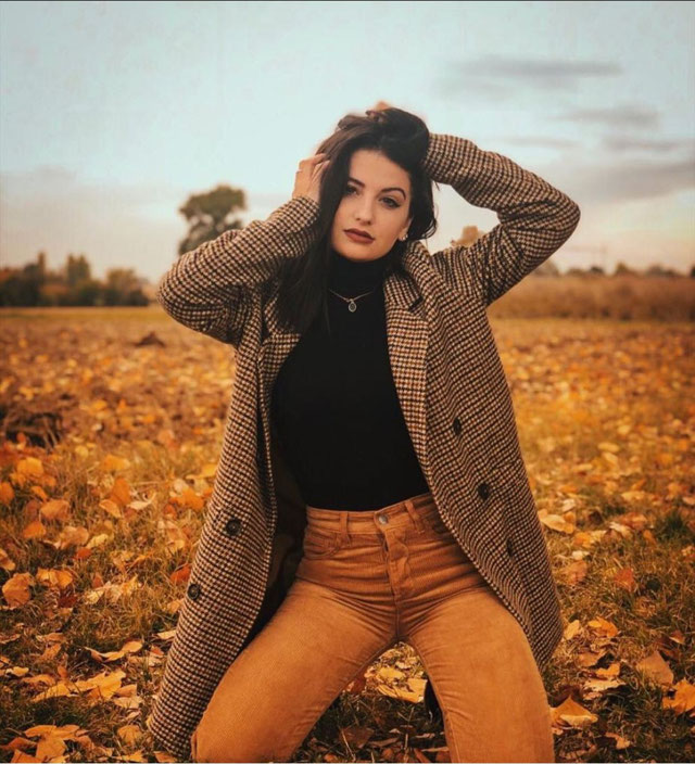 Marta Losito (@.martalosito.) | Photos and Outfits on 21 ...