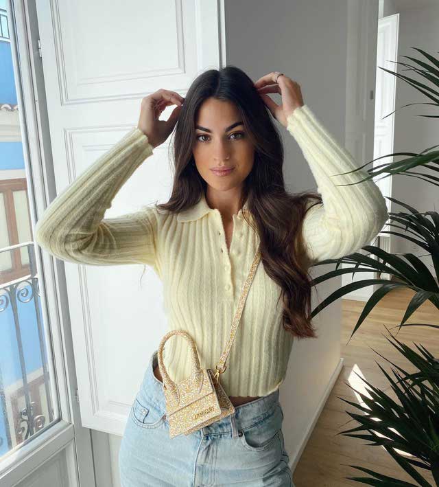 Look of @armarioderebe from 6 Febrero, 2021 | 21 Buttons